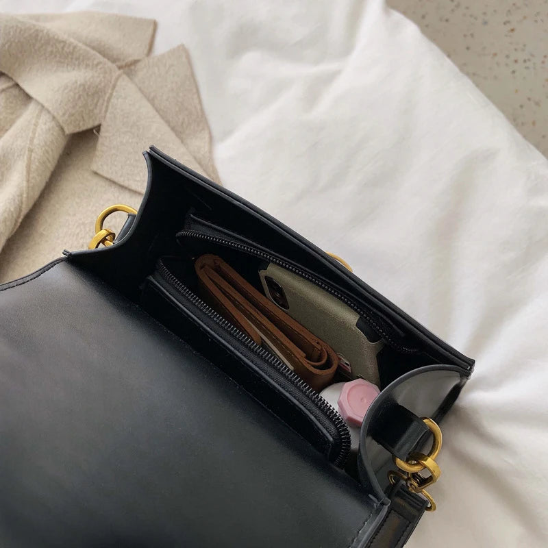 Claire Crossbody