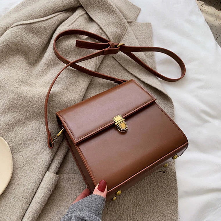 Claire Crossbody
