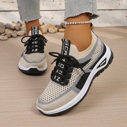 Luna Sneakers