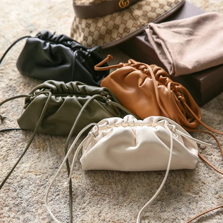 Amélie Pouch