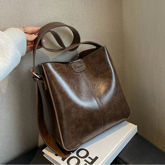 Mila Tote