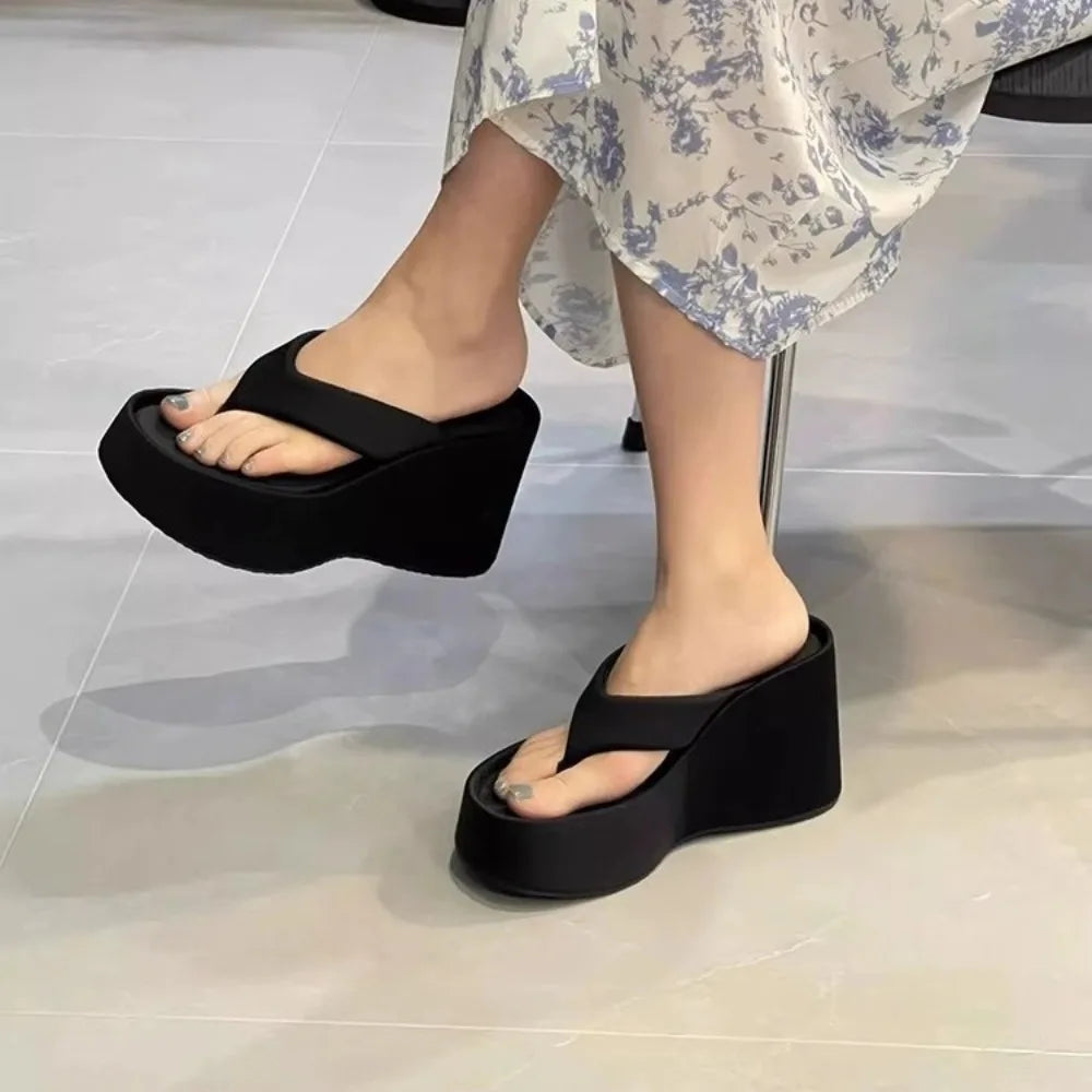 Elevé Wedge Flip Flops