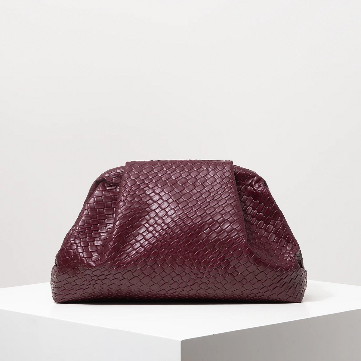 Eva Clutch