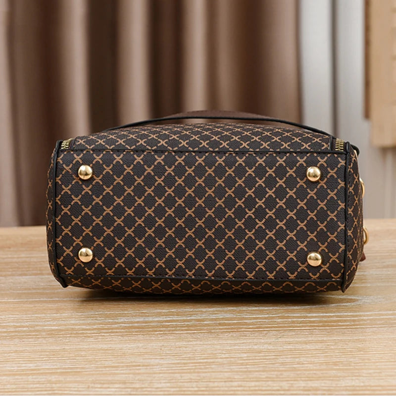 Mila Crossbody