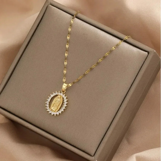 Stella Zircon Necklace