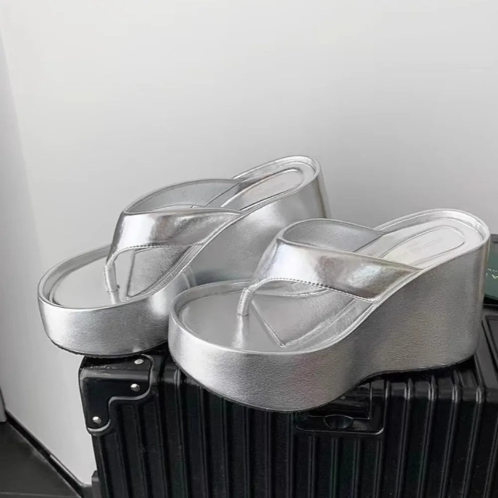 Elevé Wedge Flip Flops