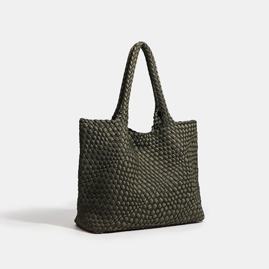 Emily Tote