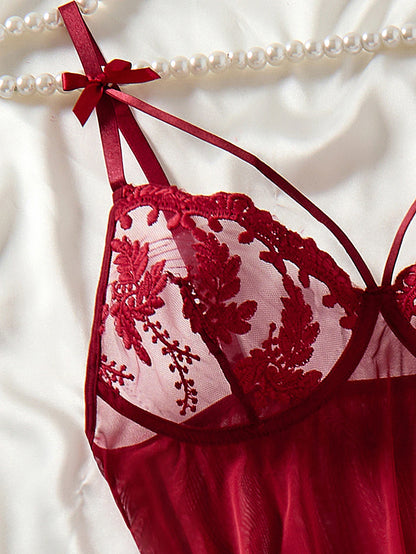 Scarlett Embroidered Lace Nightgown