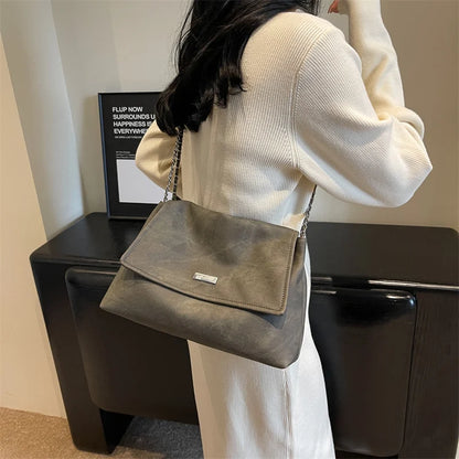 Sienna Chain Tote