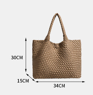 Emily Tote