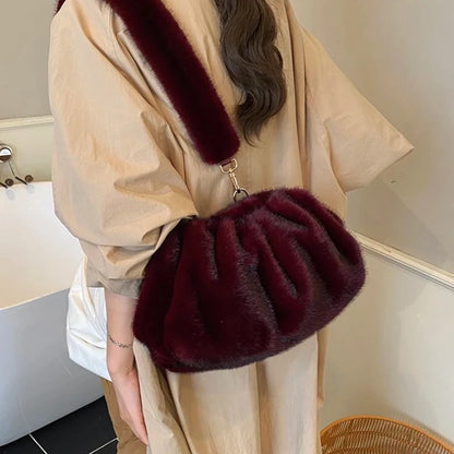 Luna Cloud Bag