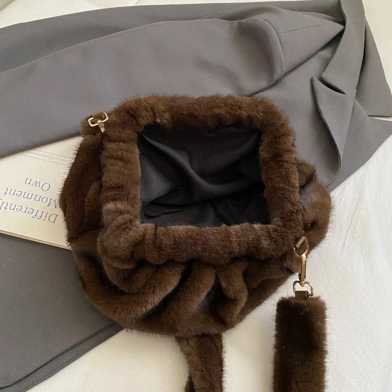Luna Cloud Bag