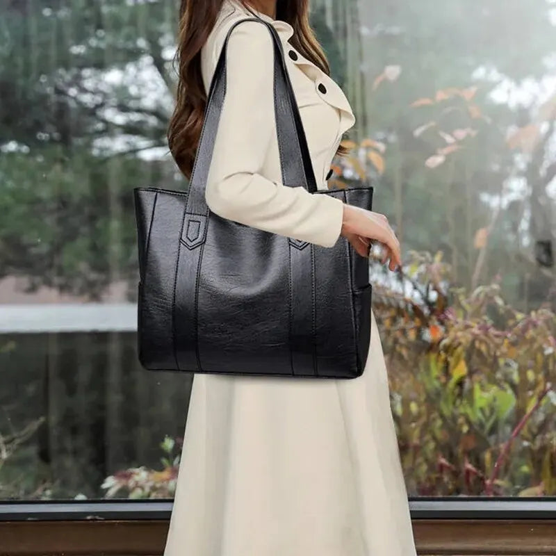 Nora Tote