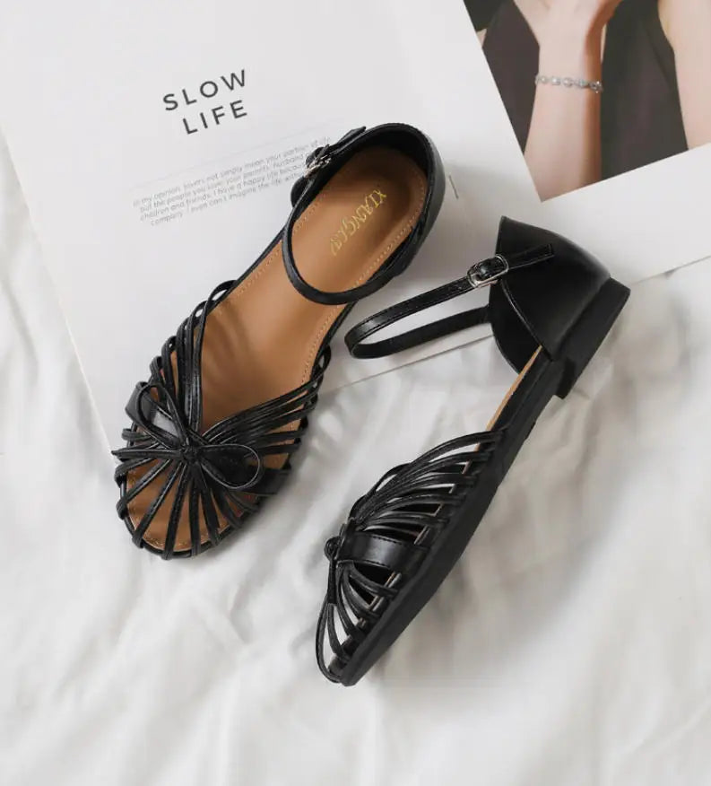 The Siena Bow Sandal