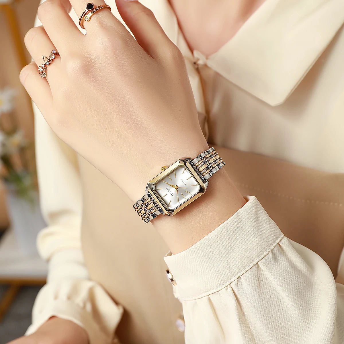 Aurevia Square Watch