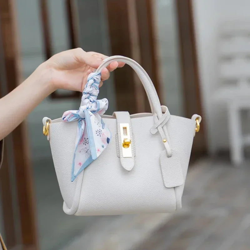 Vivienne Tote