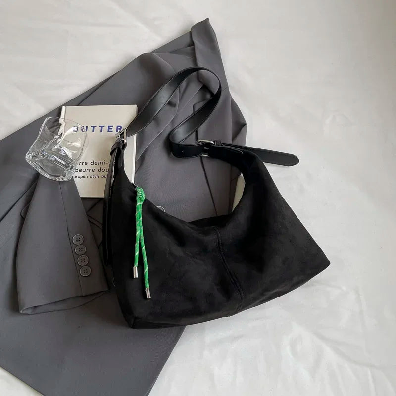 Aria Slouch Bag