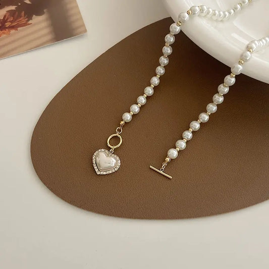 Amoria Pearl Necklace