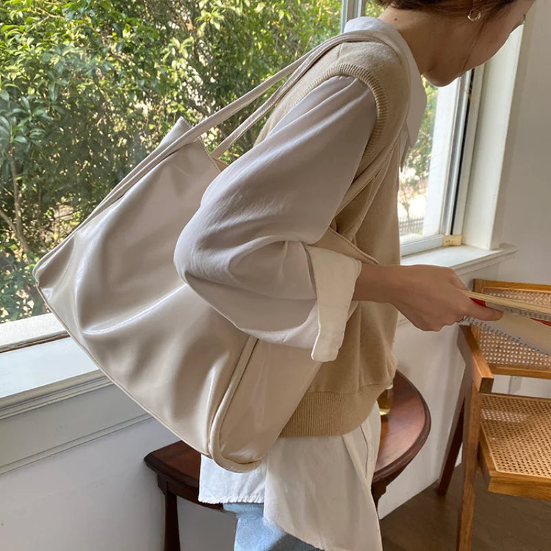 Aria Tote