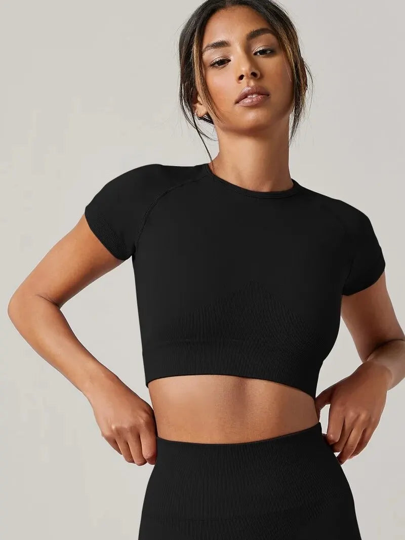Seamless Performance Crop Top