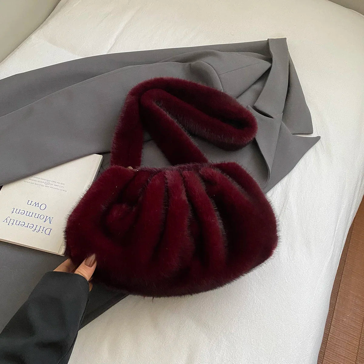 Luna Cloud Bag