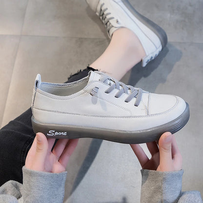 Harper Sneakers