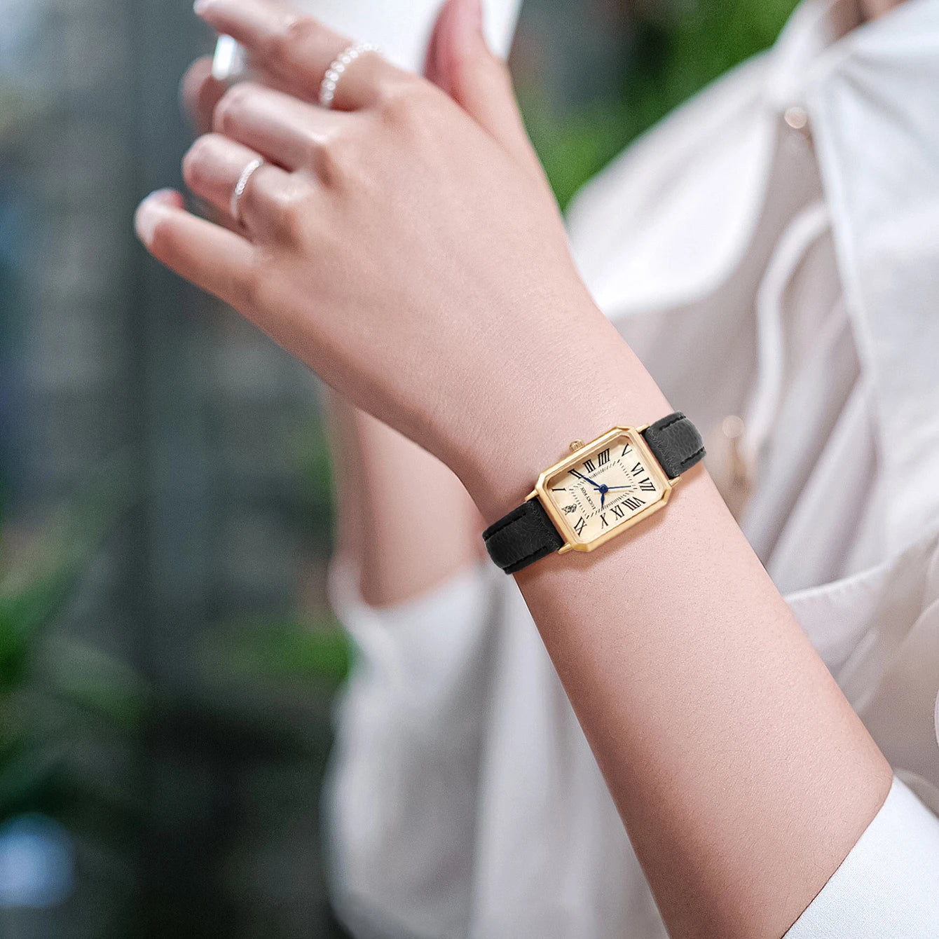 Aurielle Vintage Watch