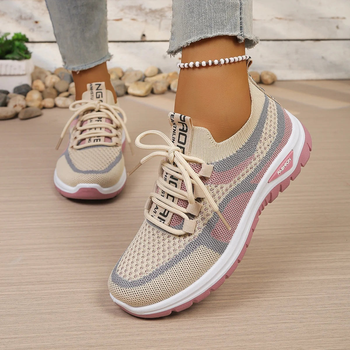 Luna Sneakers