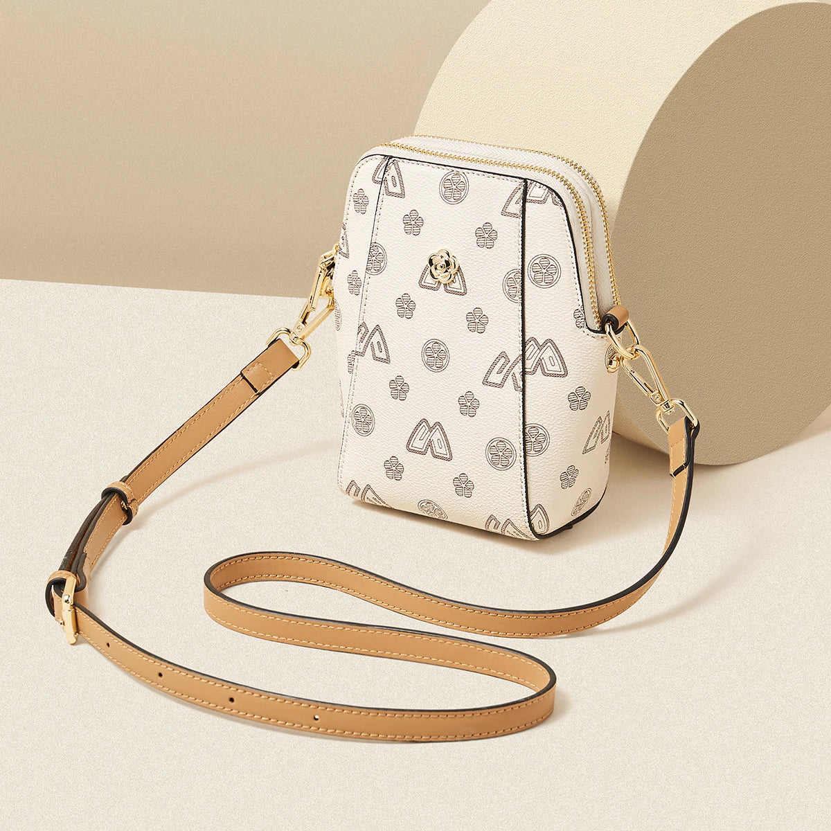 Arden Phone Bag
