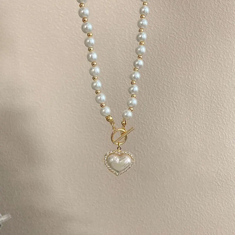 Amoria Pearl Necklace