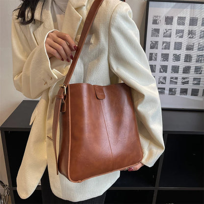 Mila Tote