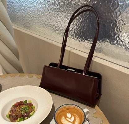 Noa Shoulder Bag