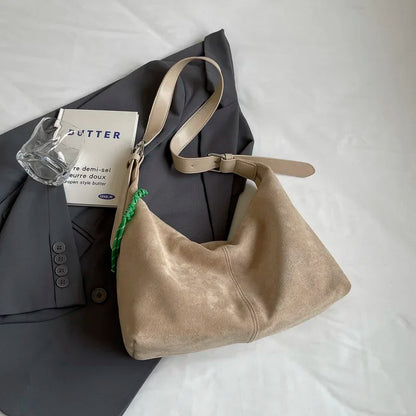Aria Slouch Bag