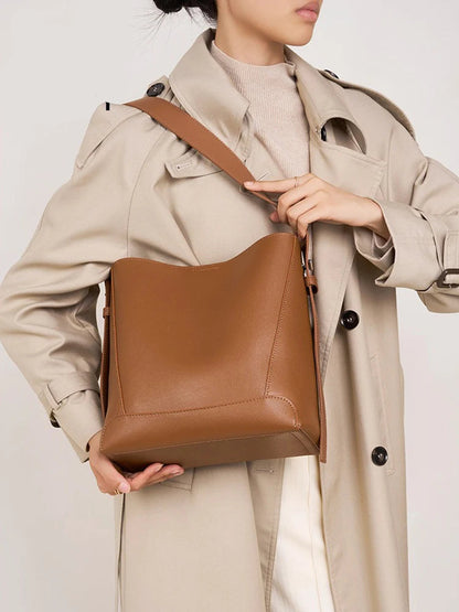Sloane Bucket Bag