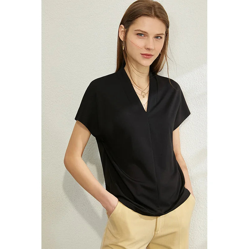 Clara V-Neck Essential Tee