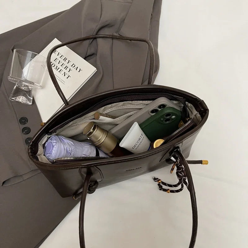 Sienna Shoulder Bag