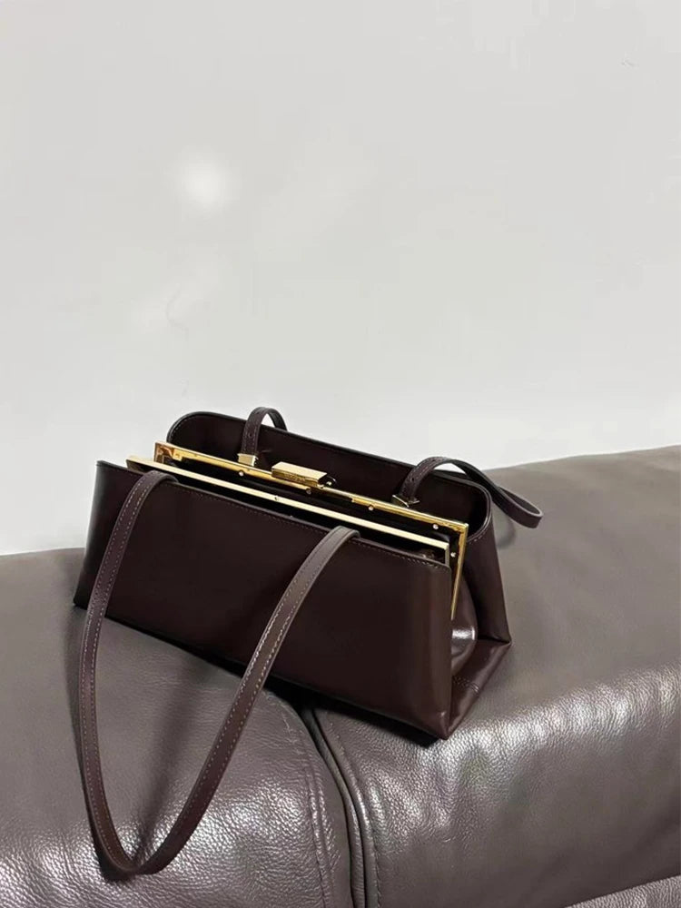 Noa Shoulder Bag