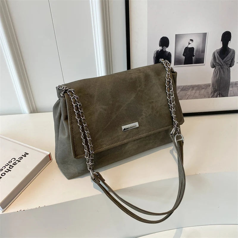 Sienna Chain Tote