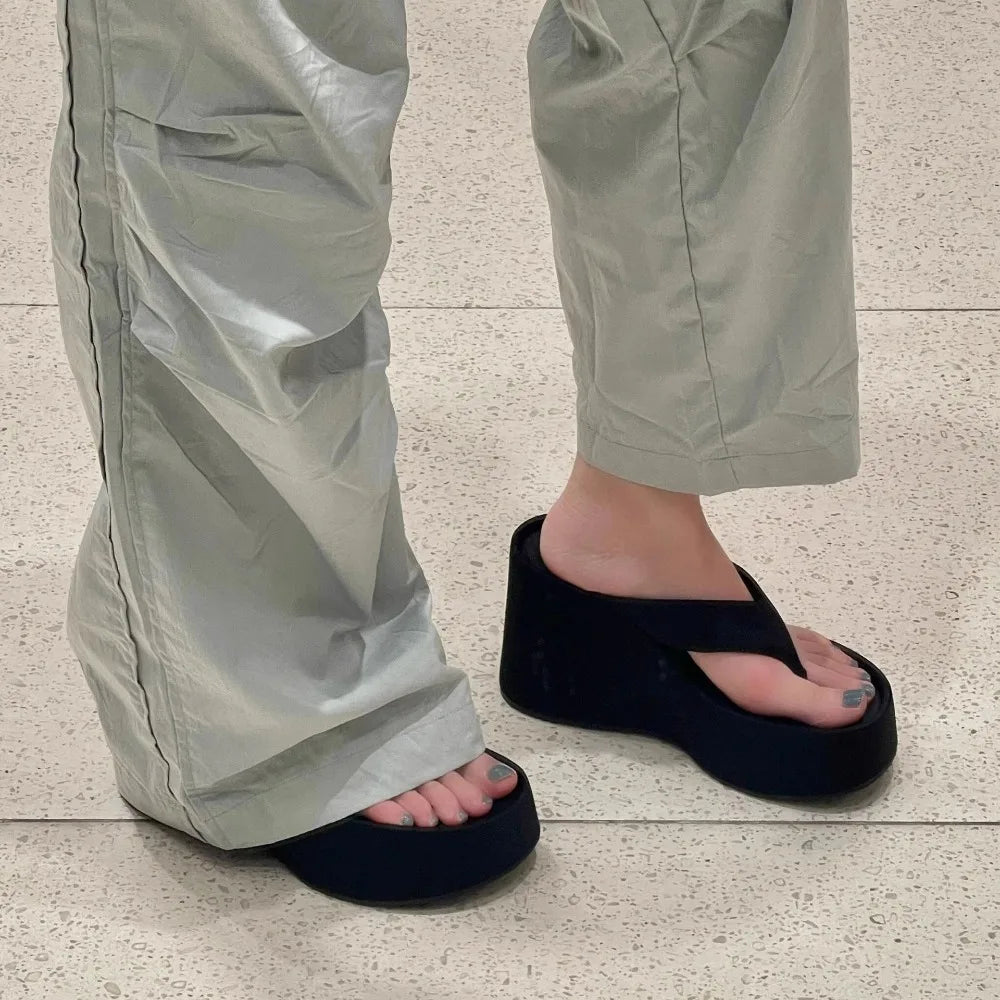 Elevé Wedge Flip Flops